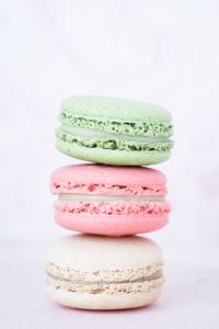 Macarons Assorted 12-Pack